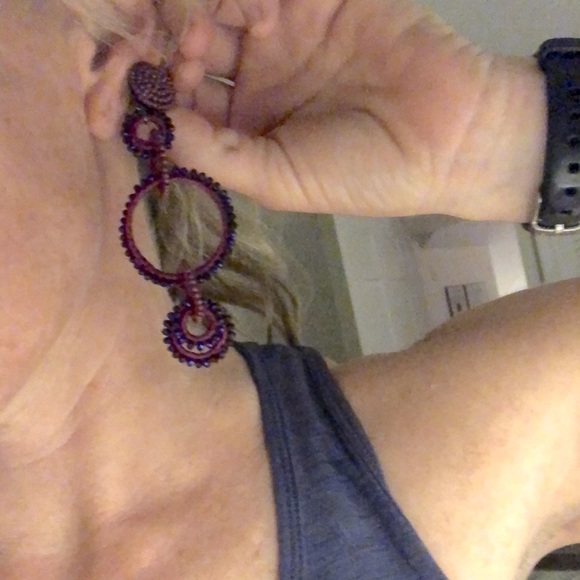 Beautiful earrings - Picture 3 of 3